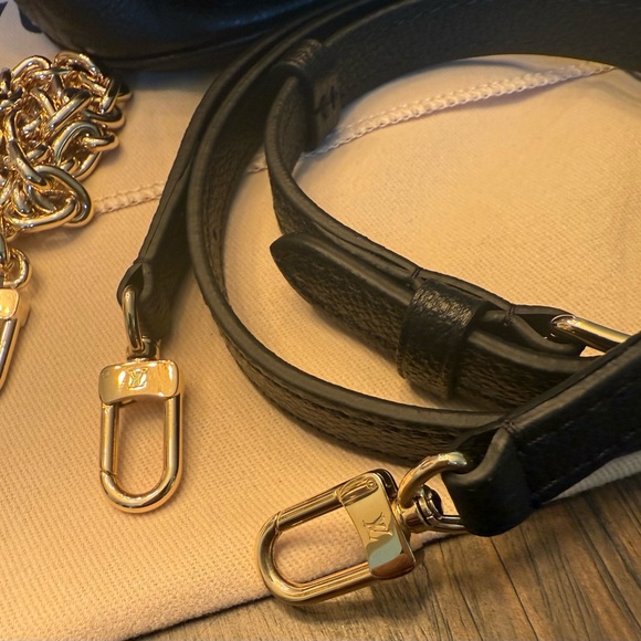 Authentic Louis Vuitton Mini BumBag Emp Noir - Picture 10 of 13